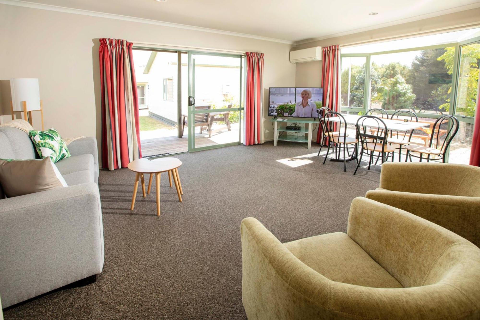 Tahuna Beach Holiday Park Нельсон Экстерьер фото