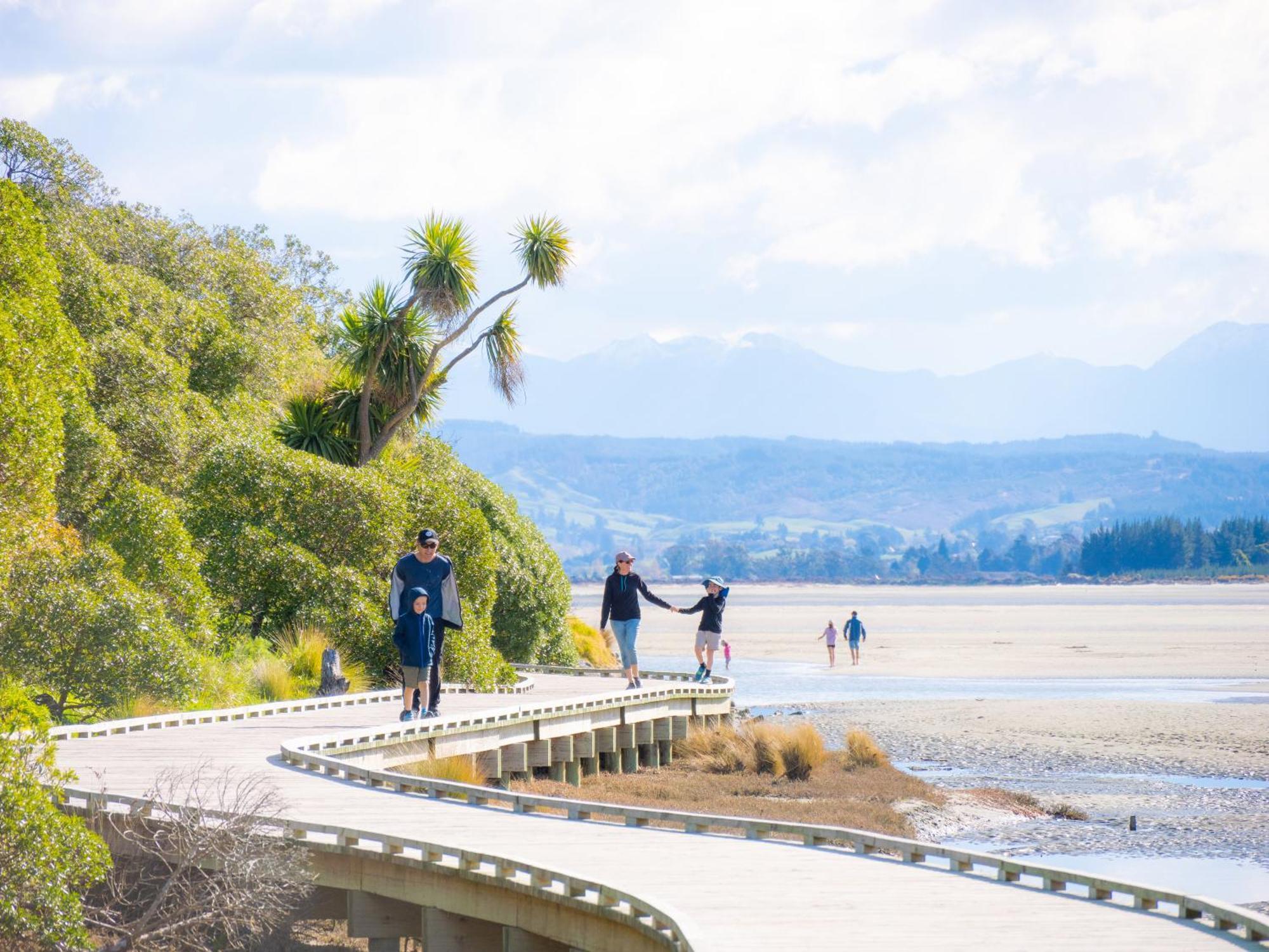 Tahuna Beach Holiday Park Нельсон Экстерьер фото